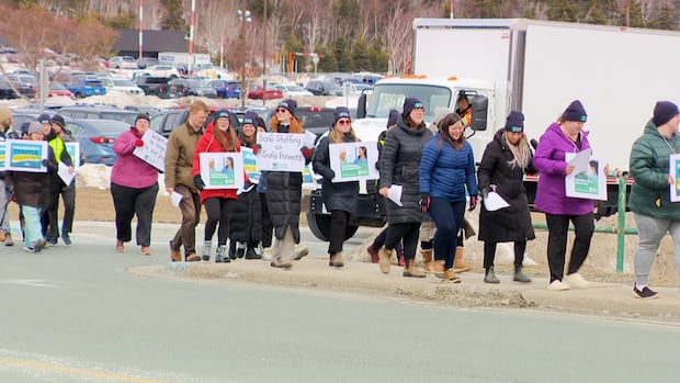 Hospital pharmacists say staffing crunch is wearing them thin — and hurting patient care
