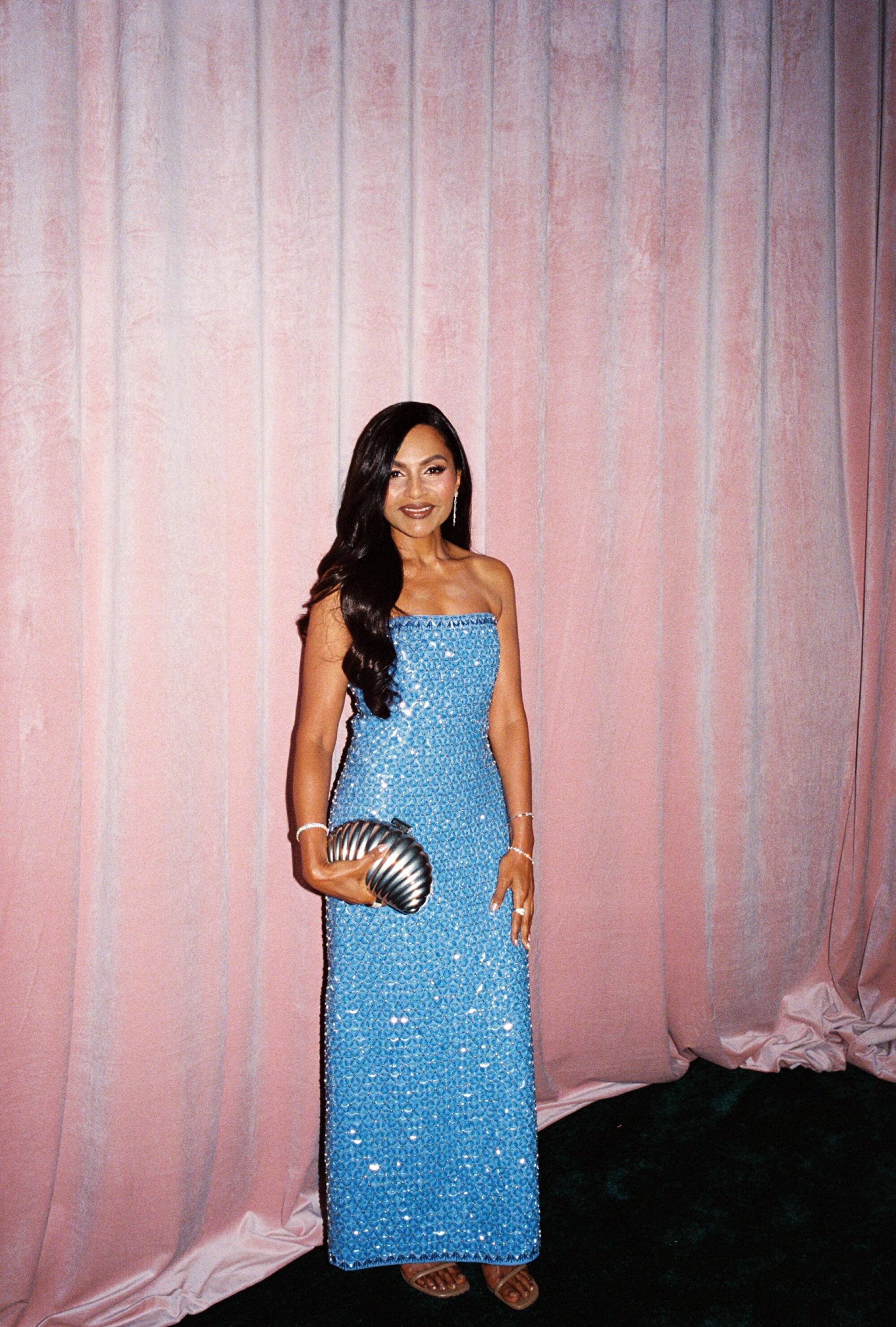 Mindy Kaling in Simkhai.