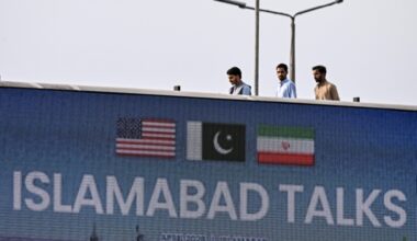 Stocks up, oil down over week on guarded optimism for Iran