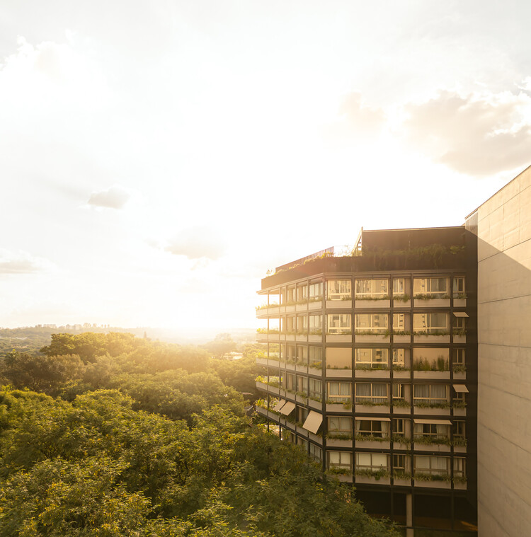 Pascoal Vita Building / Bernardes Arquitetura - Exterior Photography, Balcony