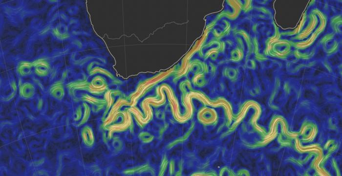 More eddying of subtropical western boundary currents boosts stratification and cools shelf seas