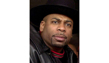 Man plans to plead guilty in killing of Run-DMC's Jam Master Jay. 2 other men went to trial