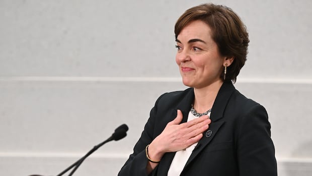 Premier Fréchette meets with Carney, defends Quebec's use of notwithstanding clause