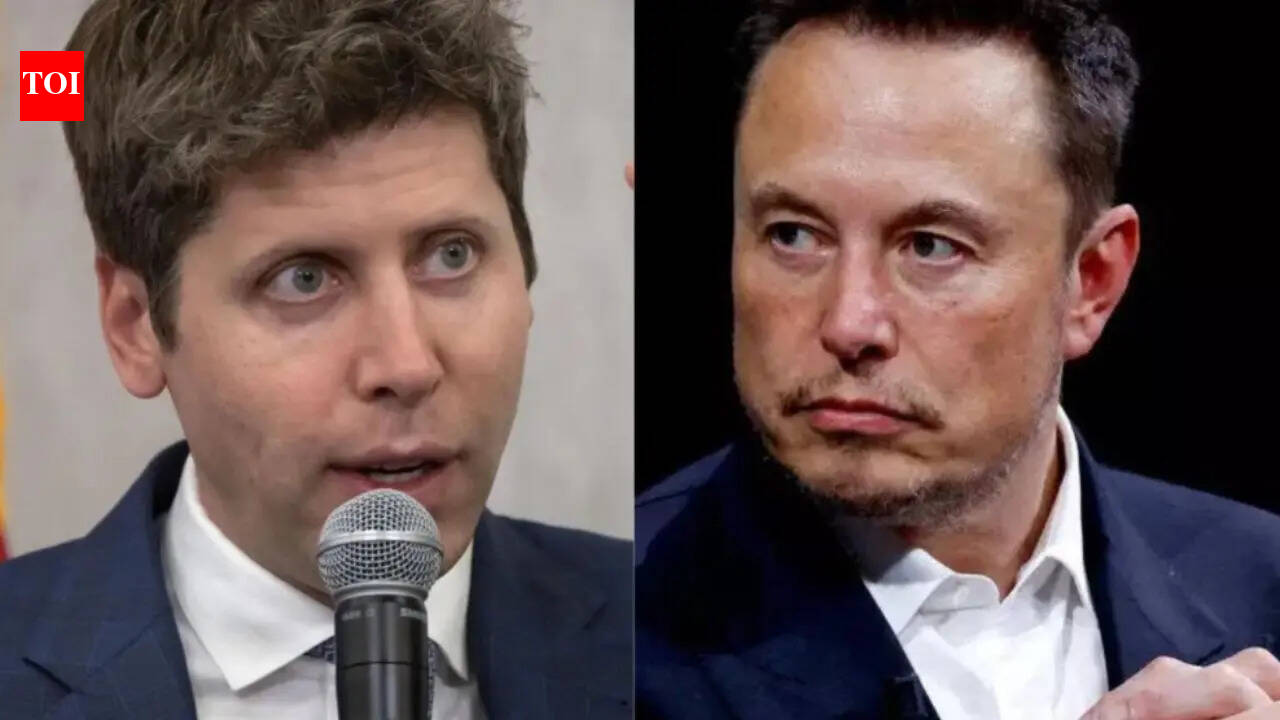 Elon Musk has Universal HIGH INCOME idea to deal with AI layoffs, that for once is similar to Sam Altman's 1000 words-plus long AI vision