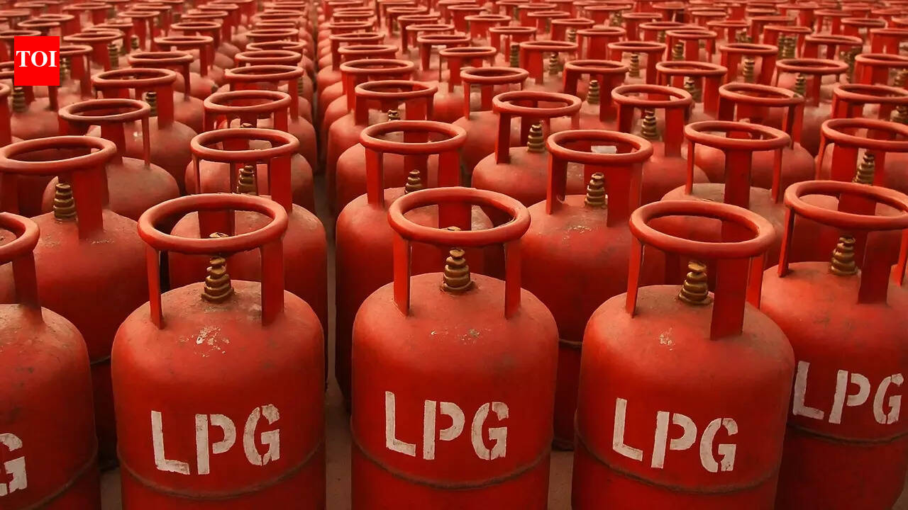 Lpg Consumption India: India’s LPG consumption drops 13% in March amid Middle East supply disruptions