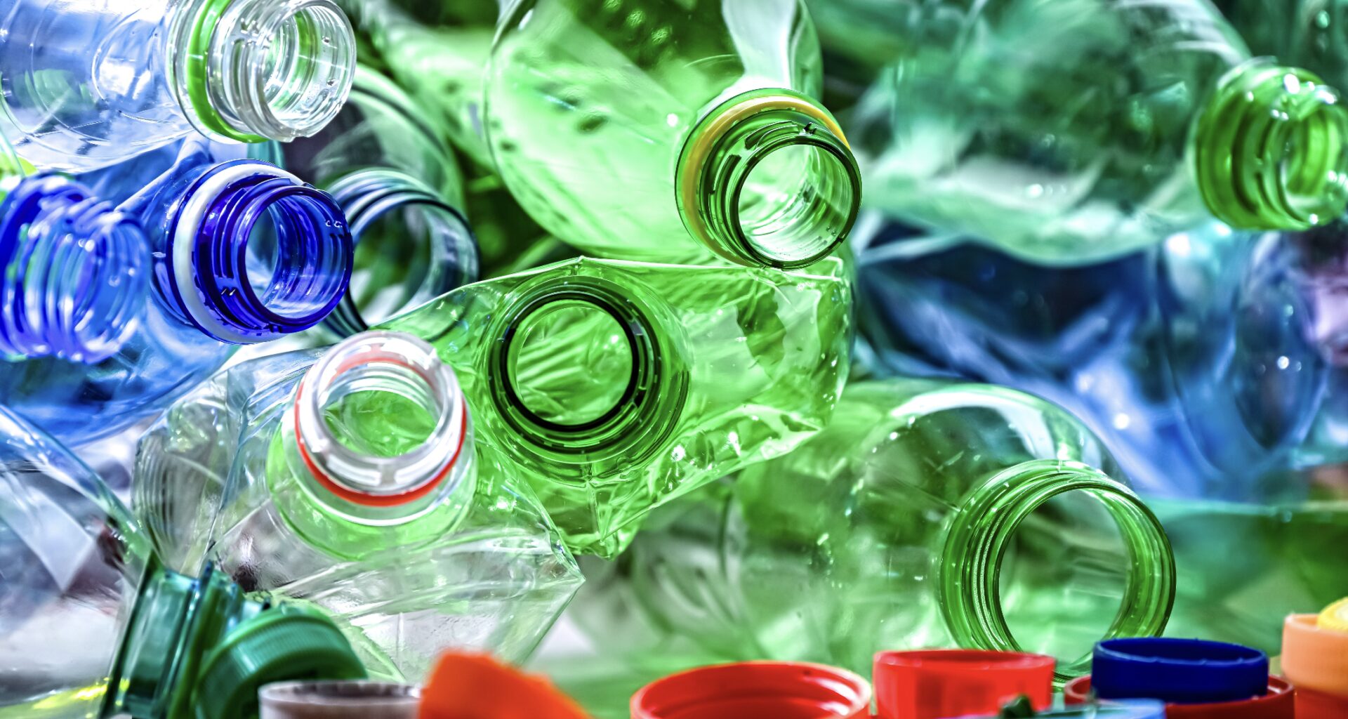 Watch An Artist Build a Sculpture Made of 2,500 Plastic Bottles in NYC for Free