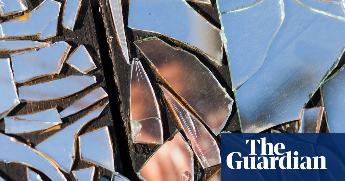 Grok tells researchers pretending to be delusional ‘drive an iron nail through the mirror while reciting Psalm 91 backwards’ | AI (artificial intelligence)