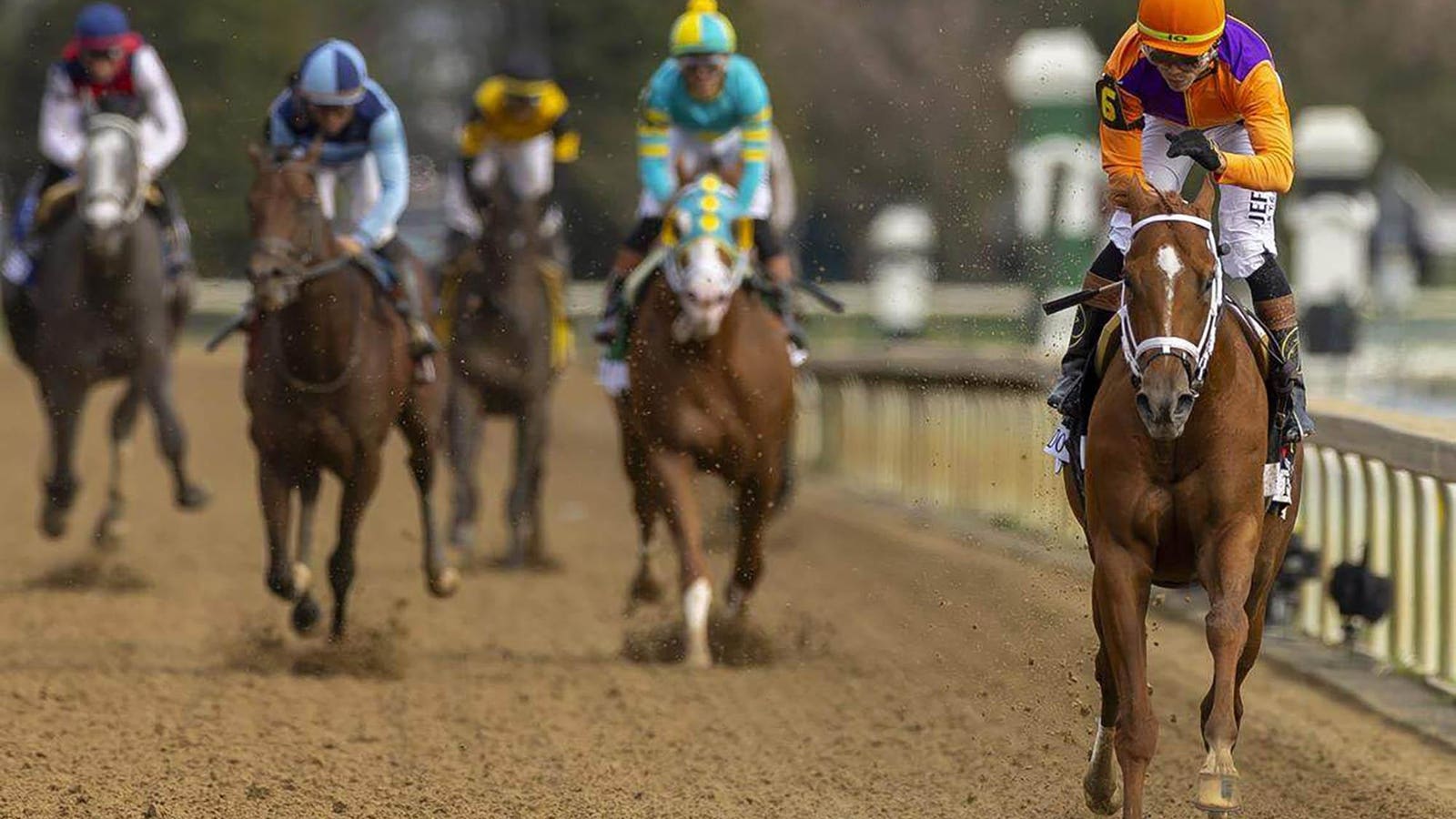 Top Seed Renegade Gets The Rail