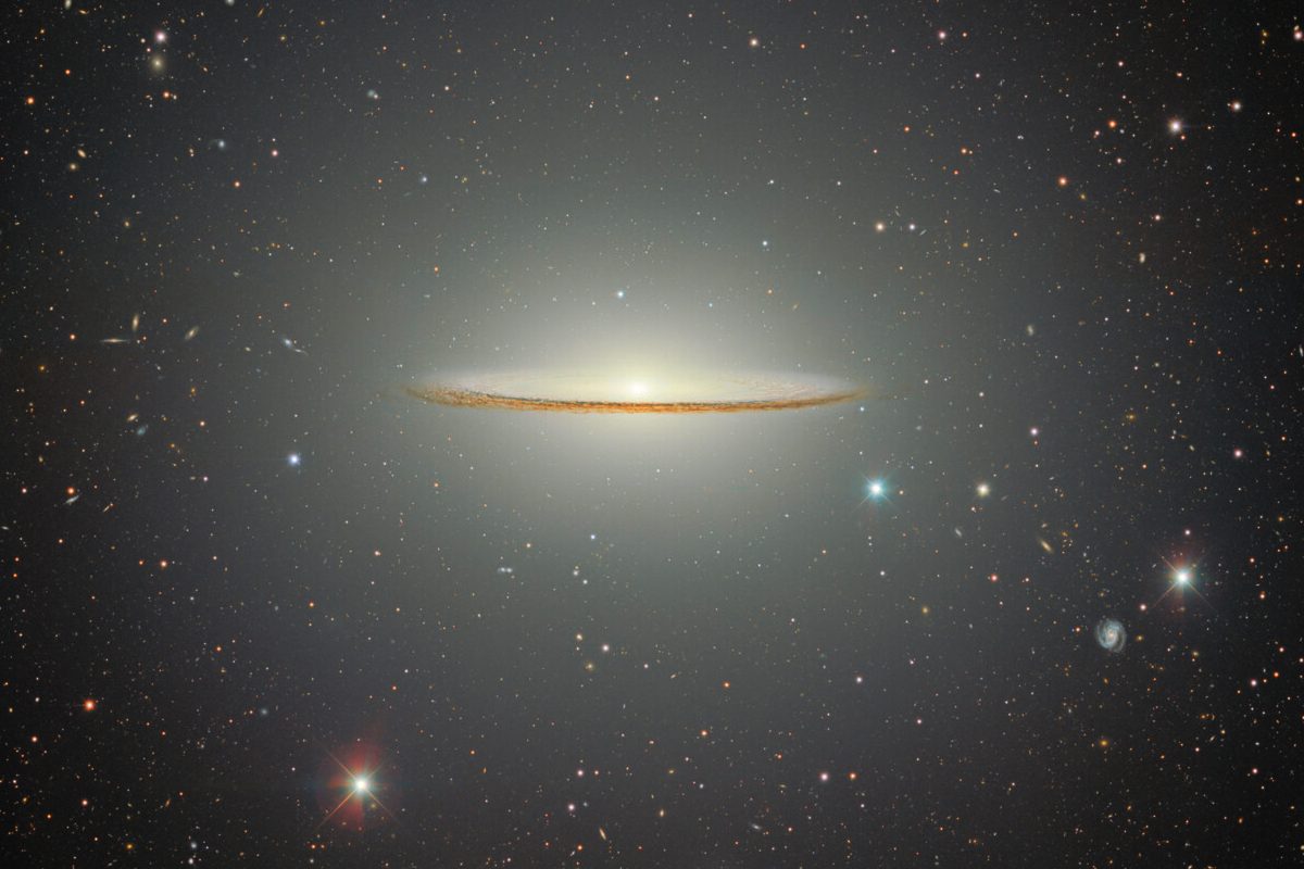 A view of the Sombrero Galaxy captured by the Dark Energy Camera. Credit: CTIO/NOIRLab/DOE/NSF/AURA. Image Processing: T.A. Rector (University of Alaska Anchorage/NSF NOIRLab), D. de Martin & M. Zamani (NSF NOIRLab)