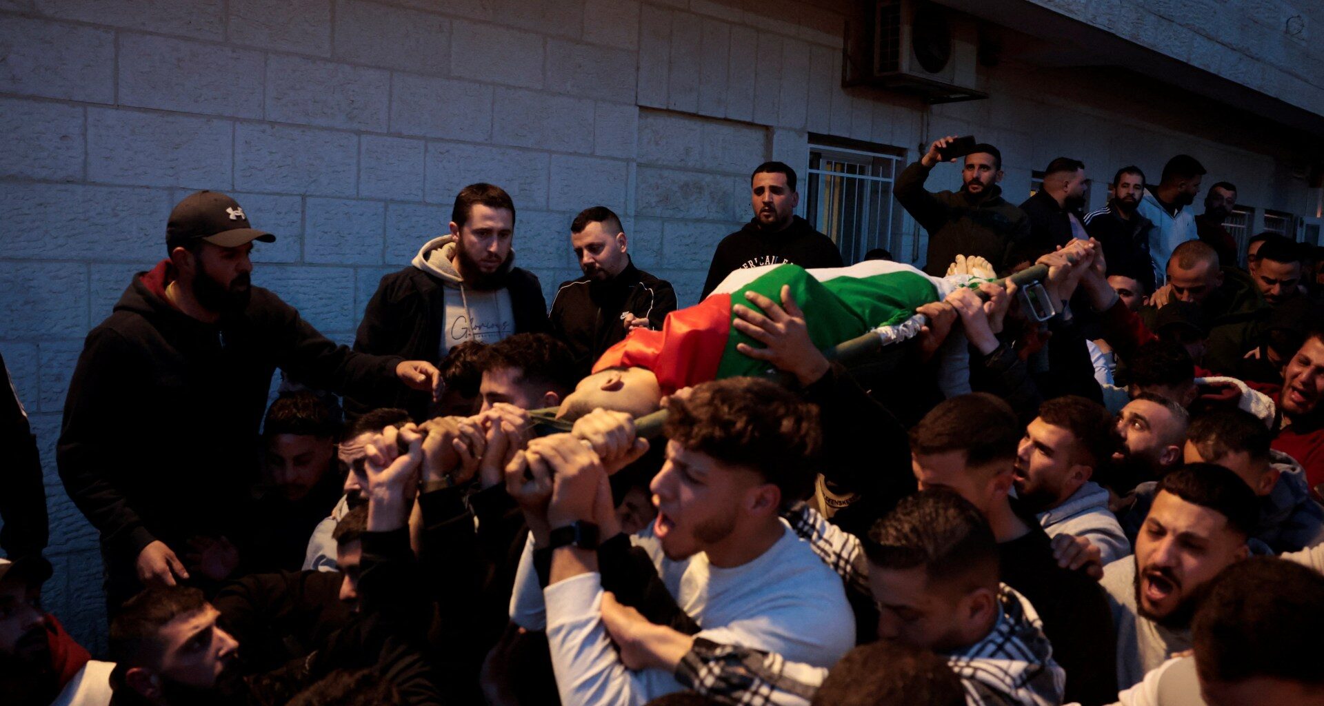 Israeli settlers kill Palestinian during raid on occupied West Bank village | Israel-Palestine conflict News