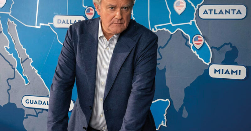 How to laugh at the lanyard class