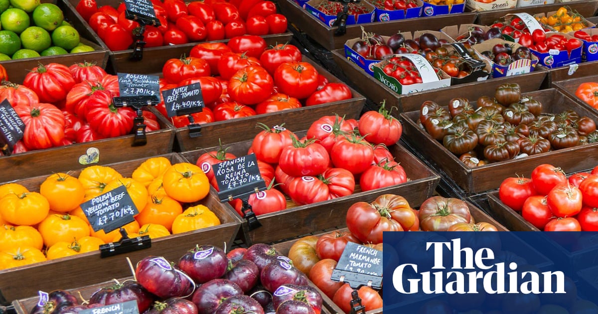 UK food inflation ‘could hit 9% this year’ as Iran war drives up energy prices | Food & drink industry