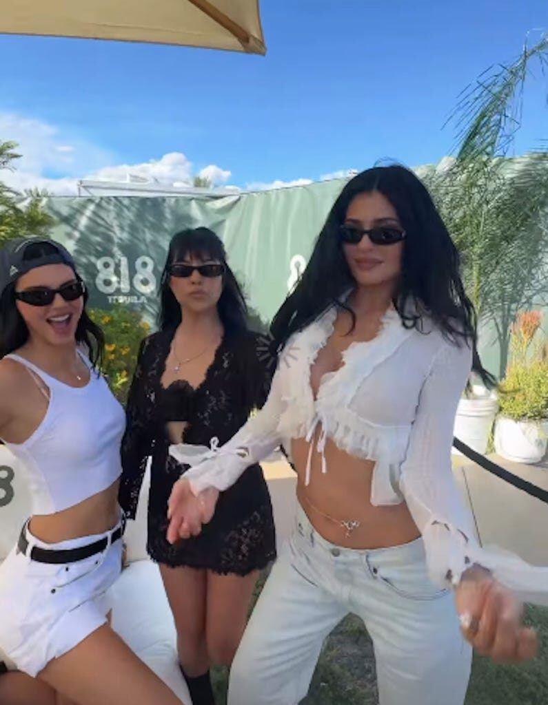 Kendall Jenner Arrives at Coachella in a Cropped White Tank and Tiny White Shorts