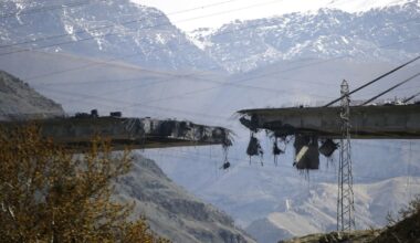 Trump warns Iran after strike destroys B-1 bridge