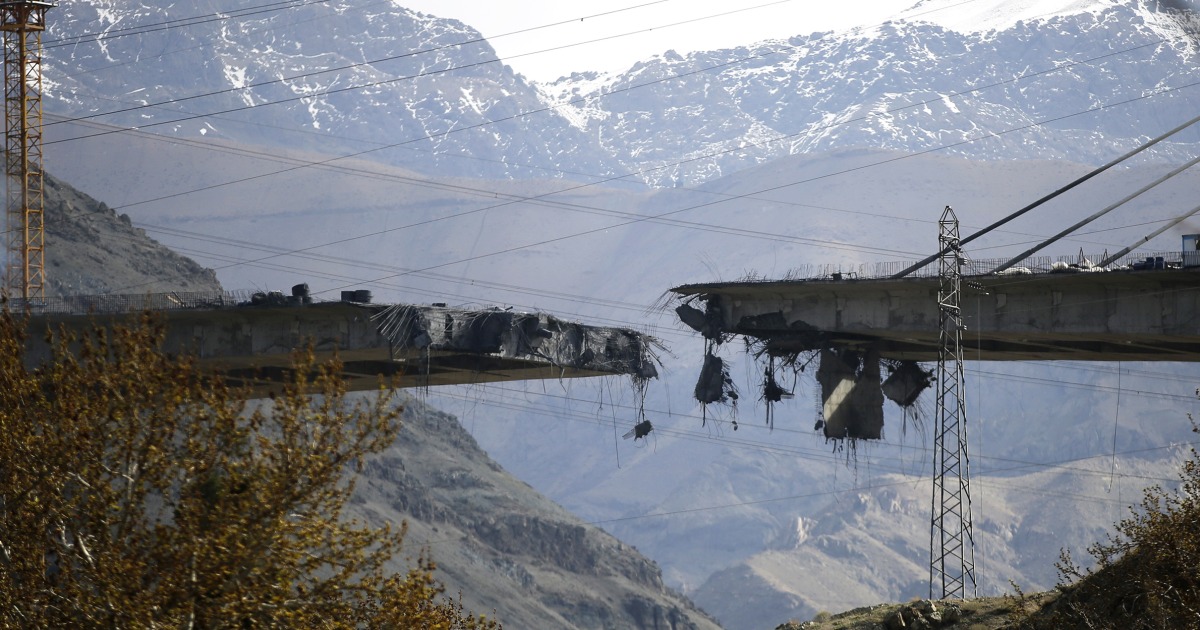 Trump warns Iran after strike destroys B-1 bridge