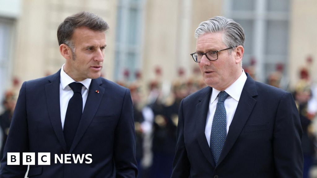 UK and France to lead defensive mission in Strait of Hormuz - BBC