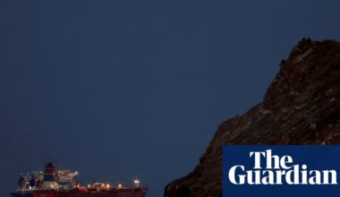 Oil prices could take a year to return to pre-Iran levels even if ceasefire holds, Australian experts warn | Petrol prices