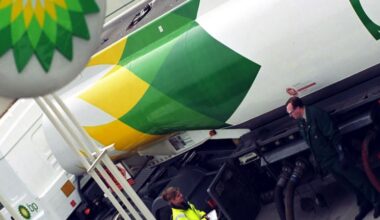 BP Flags Exceptional Q1 2026 Trading As Valuation Questions Linger