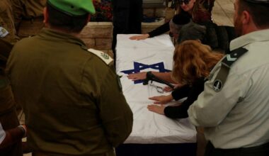 'I Don't Want a Hero for a Son': Israeli Soldiers Killed in Lebanon Laid to Rest - Haaretz