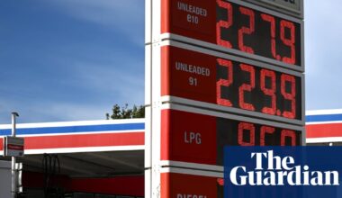 Petrol and diesel prices fall across Australia as Labor’s fuel excise cut takes effect | Petrol prices