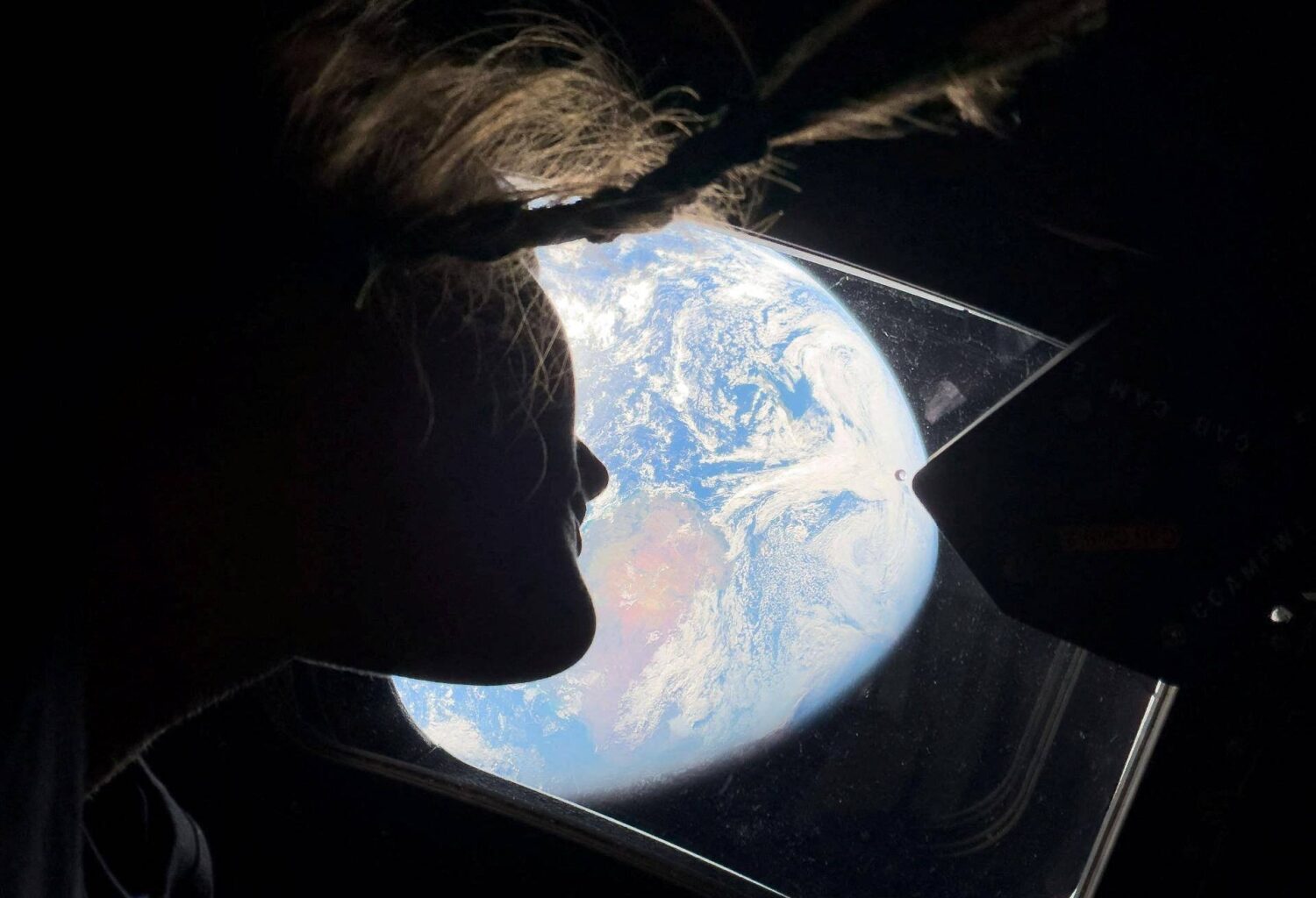 Artemis astronauts preparing for historic lunar flyby
