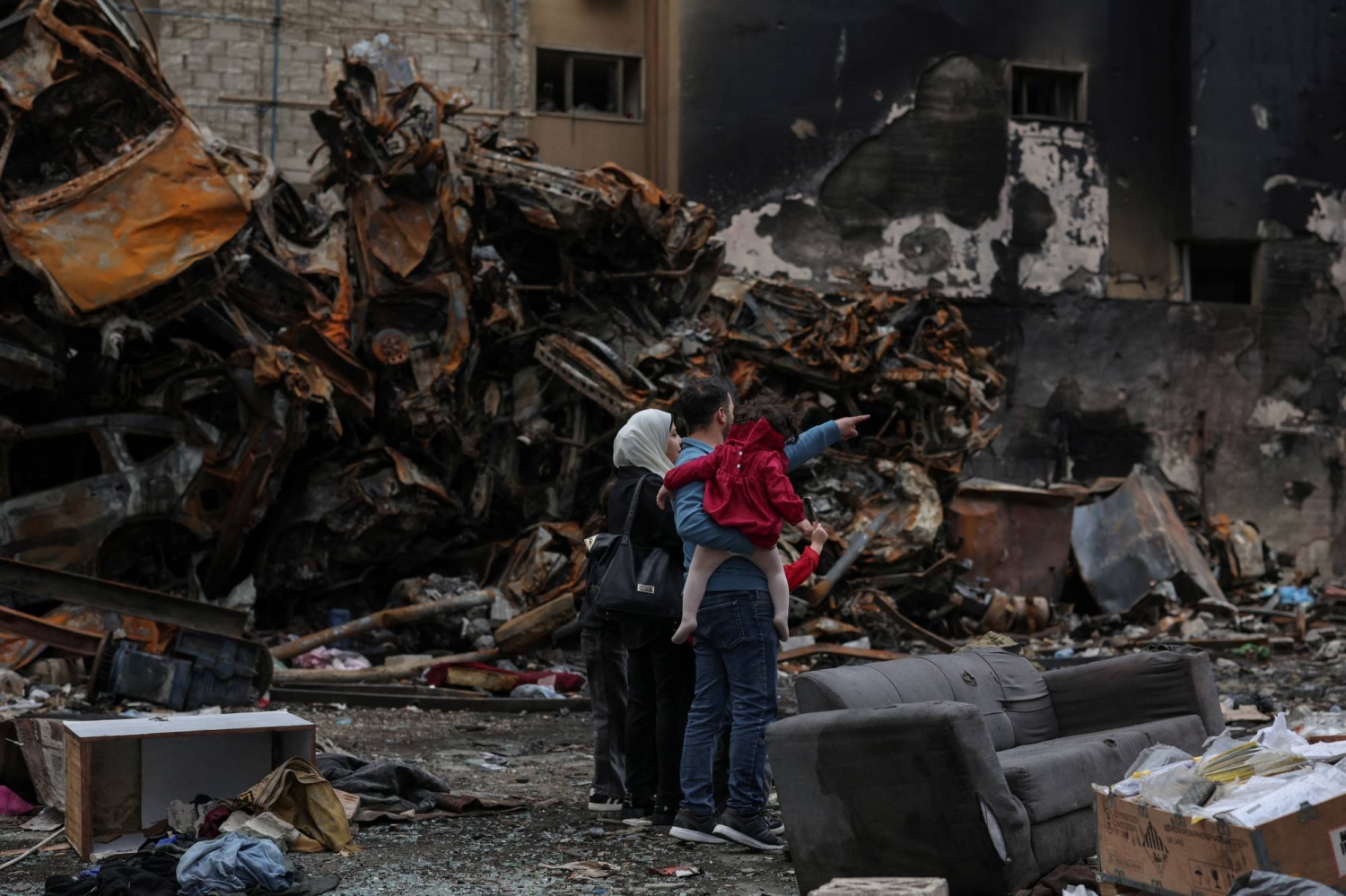 Israel vows to level homes in Lebanon, counter threats with 'full force'