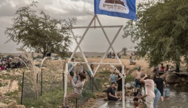 After Expelling 120 Families, Israeli Settlers Turn Stream Into Holiday Attraction