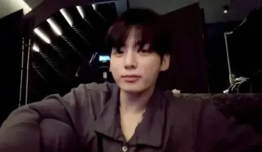 BTS' Jungkook in a Weverse live stream on April 8