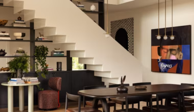 An interior designer's Vancouver home where the landscape takes centre stage