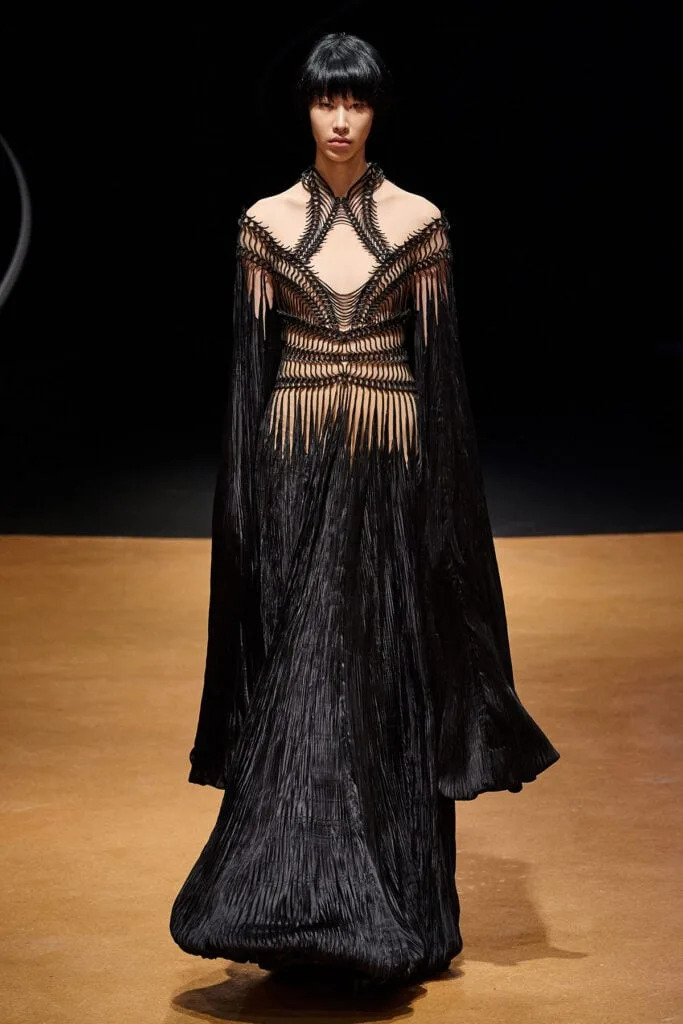 Iris van Herpen Spring 2020 Haute Couture
