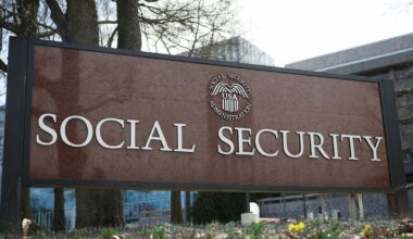 Social Security capped at $50,000? ‘Crisis in the near horizon’ forces painful solution with new proposal. Do this now