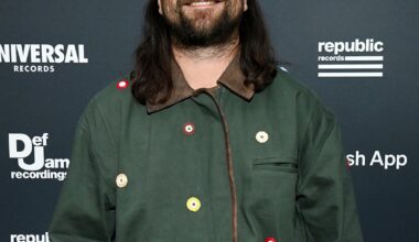 Noah Kahan Details “Complicated” Body Dysmorphia Struggles
