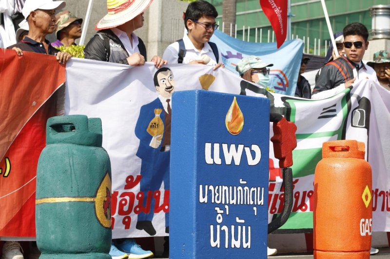 As labour unions protest against soaring energy prices, analysts warn the Thai economy faces higher stagflation risk as the new government has financial constraints. PATTARAPONG CHAPATTARASILL