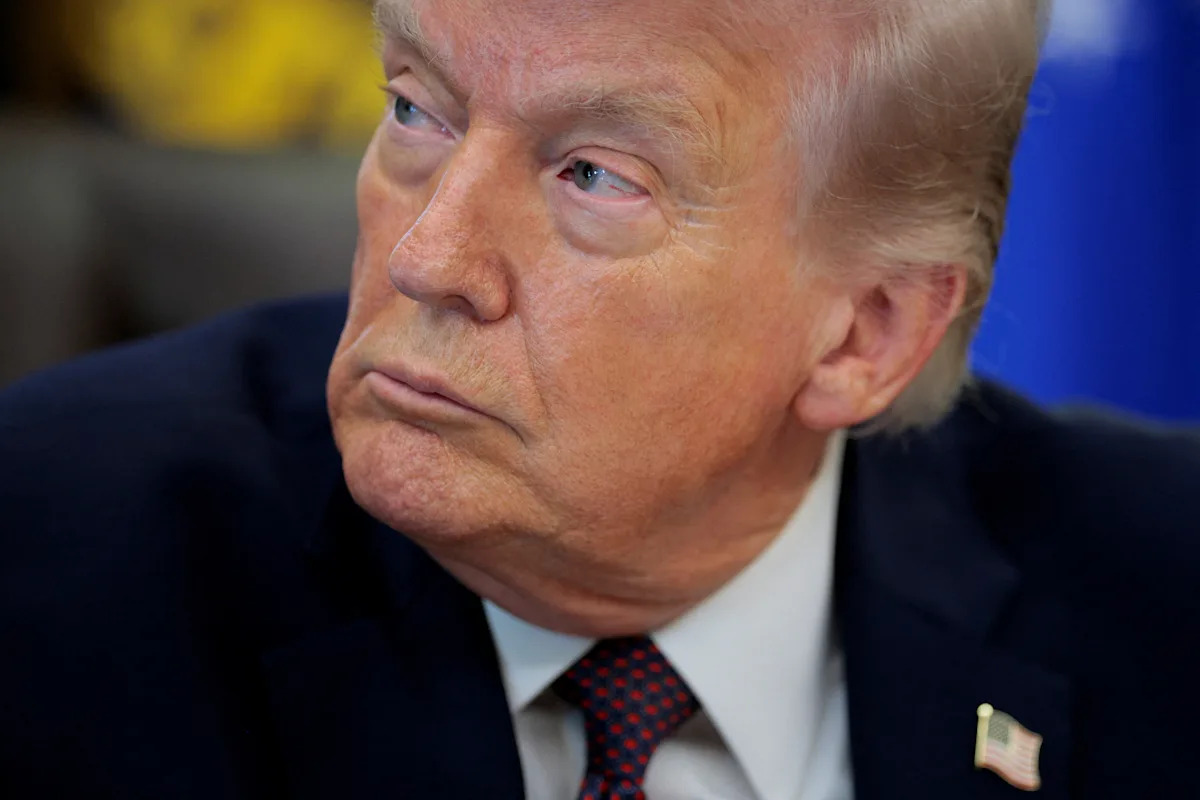 Stocks Rise, Oil Trims Gain on Iran Ceasefire Hope: Markets Wrap