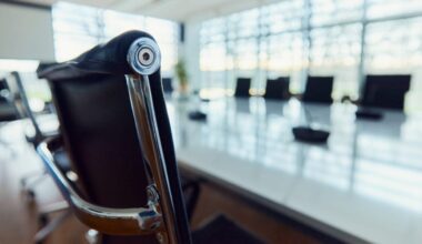 US Tech Layoffs Are at Worst Point Since 2023. AI Is Driving the Surge.