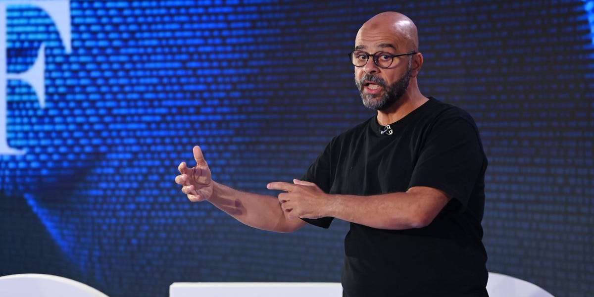 Mo Gawdat's 3 AI Predictions From 2020 Have Come True, He Says