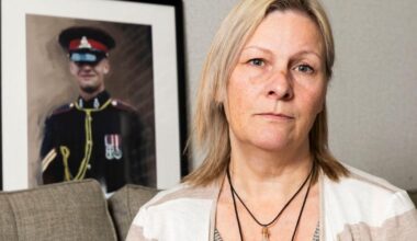 Mom hospitalized with ‘broken heart’ after soldier son takes own life | Health and Wellness