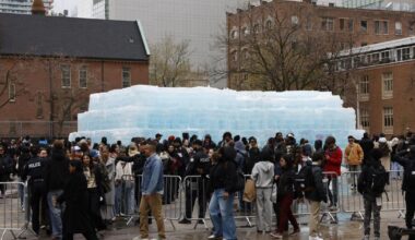 Police intervene as Drake fans use sledgehammers to breach ‘Iceman’ sculpture, revealing album release date - Toronto Star