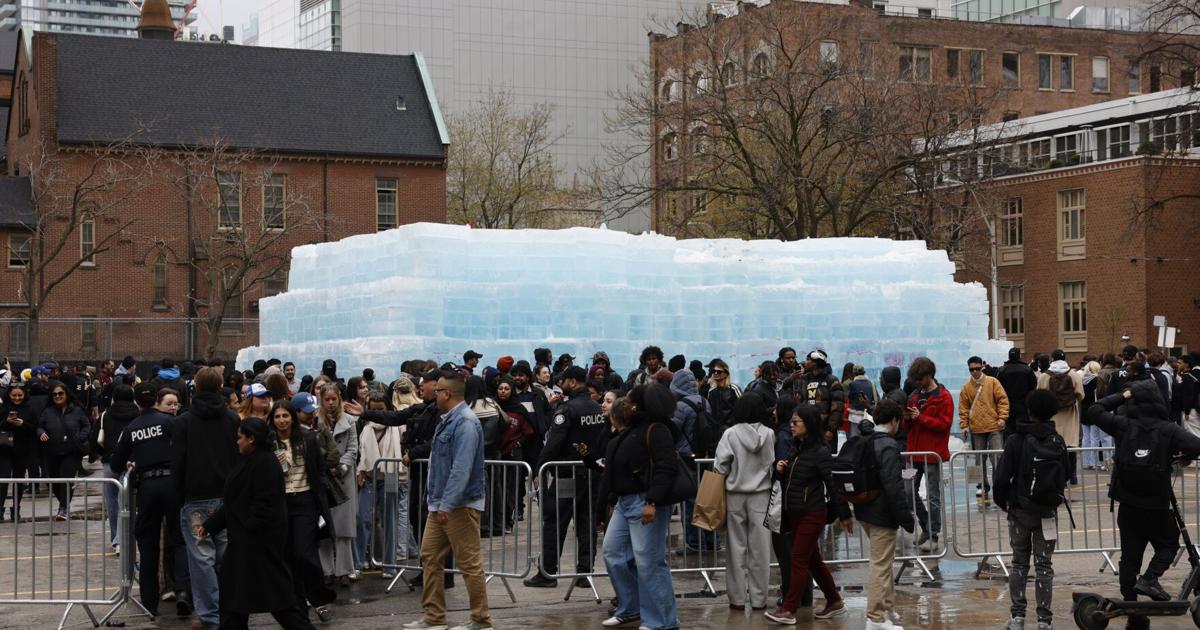 Police intervene as Drake fans use sledgehammers to breach ‘Iceman’ sculpture, revealing album release date - Toronto Star
