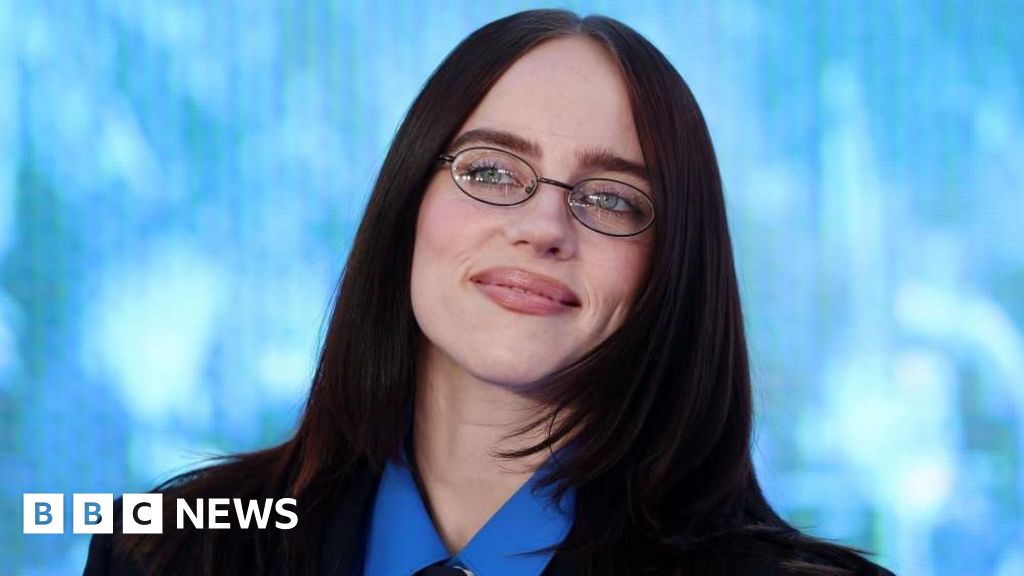Billie Eilish puts Manchester at centre of new 3D concert film - BBC