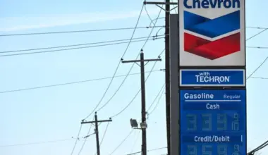 The US Energy Information Administration expects uncertainty around future supply disruptions to keep oil prices above pre-conflict levels through the rest of 2026.