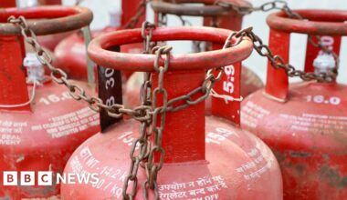 Iran war: India's high-growth economy gets a Middle East oil shock - BBC