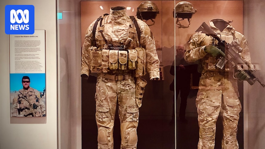 Australian War Memorial to review Ben Roberts-Smith display following war crimes charges
