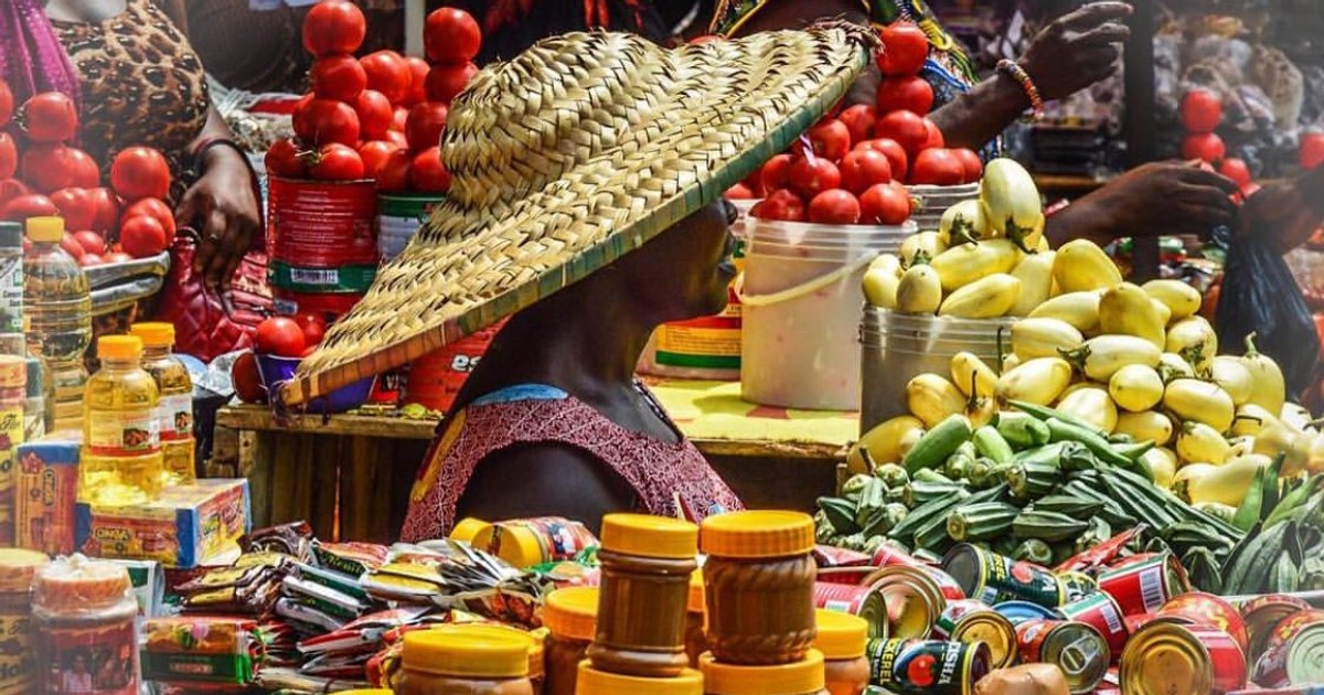 Ghana says it loses $2.5 billion in trade each year, and highlights the reason behind it