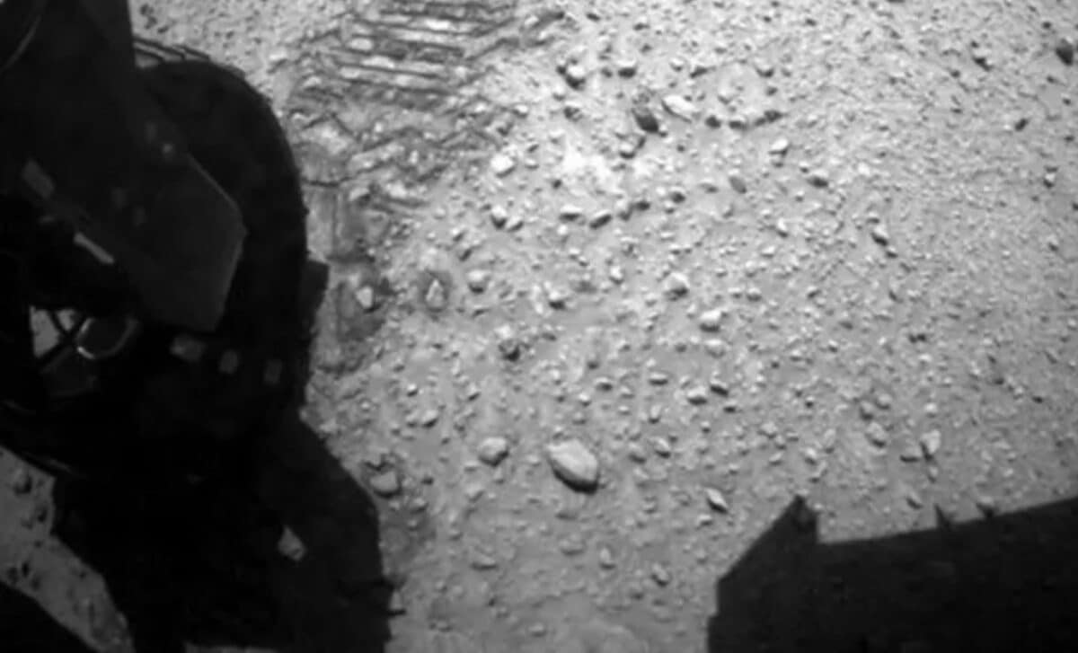 A Professor Says He Found Living Creatures On Mars In Rover Photos, Researchers Say There’s A Simpler Explanation