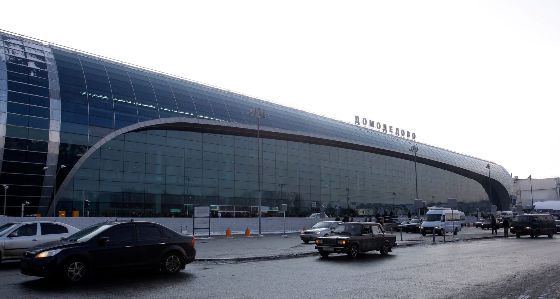 40 Israelis detained at Moscow airport, reportedly over war with Iran