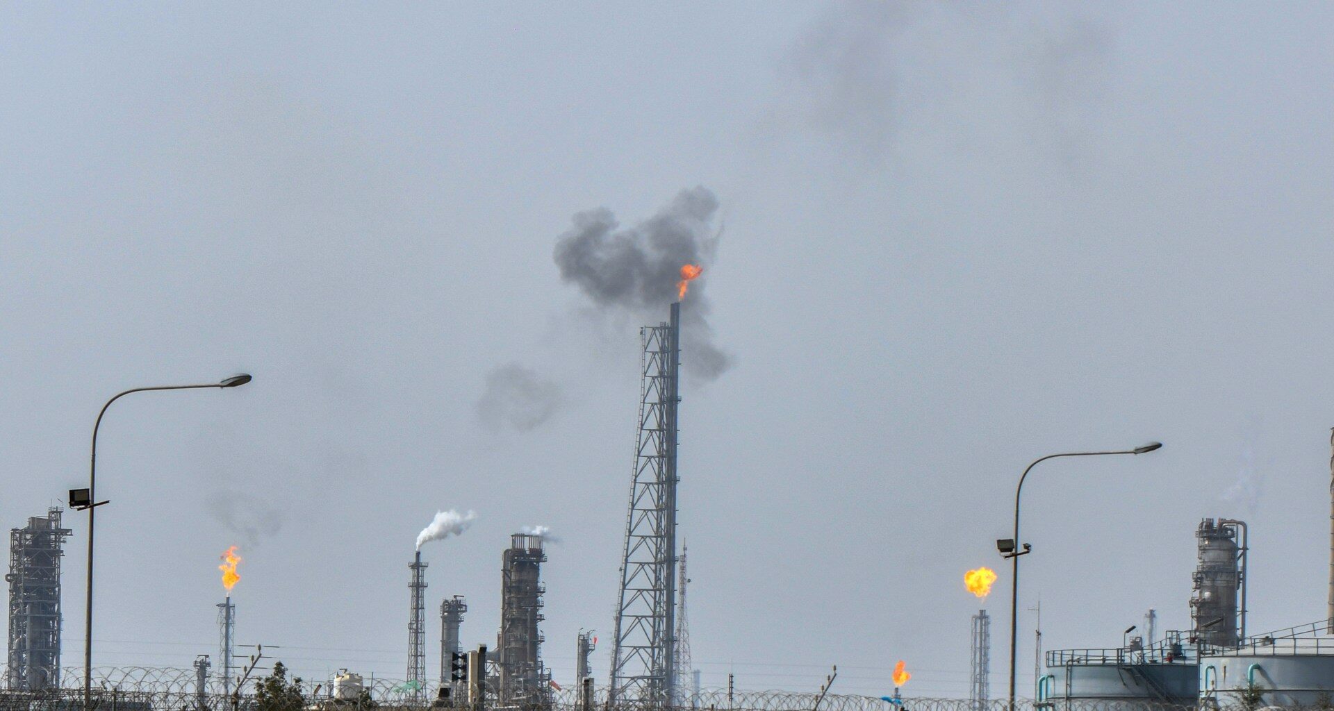 Kuwait desalination plant, oil refinery hit by missile and drone strikes | US-Israel war on Iran News