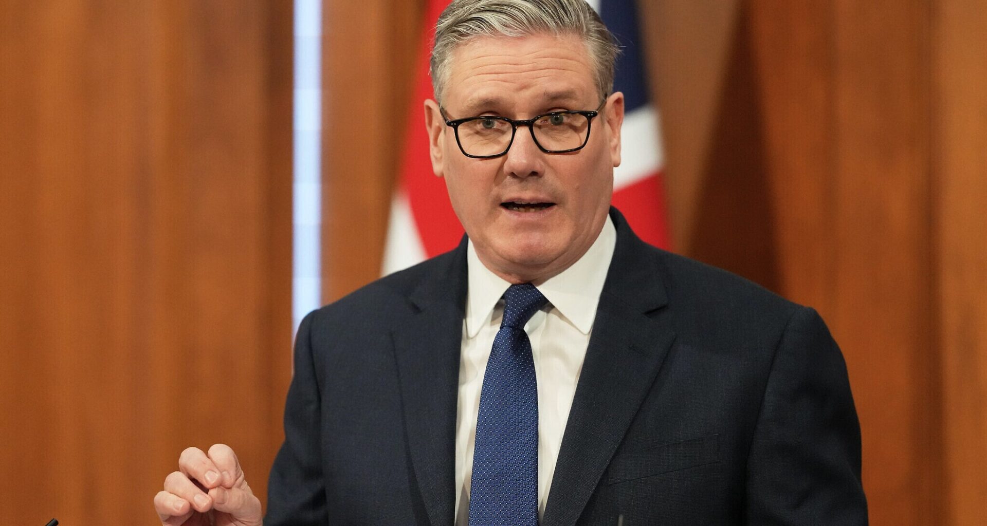 UK to gather more than 30 countries to discuss methods of reopening Strait of Hormuz