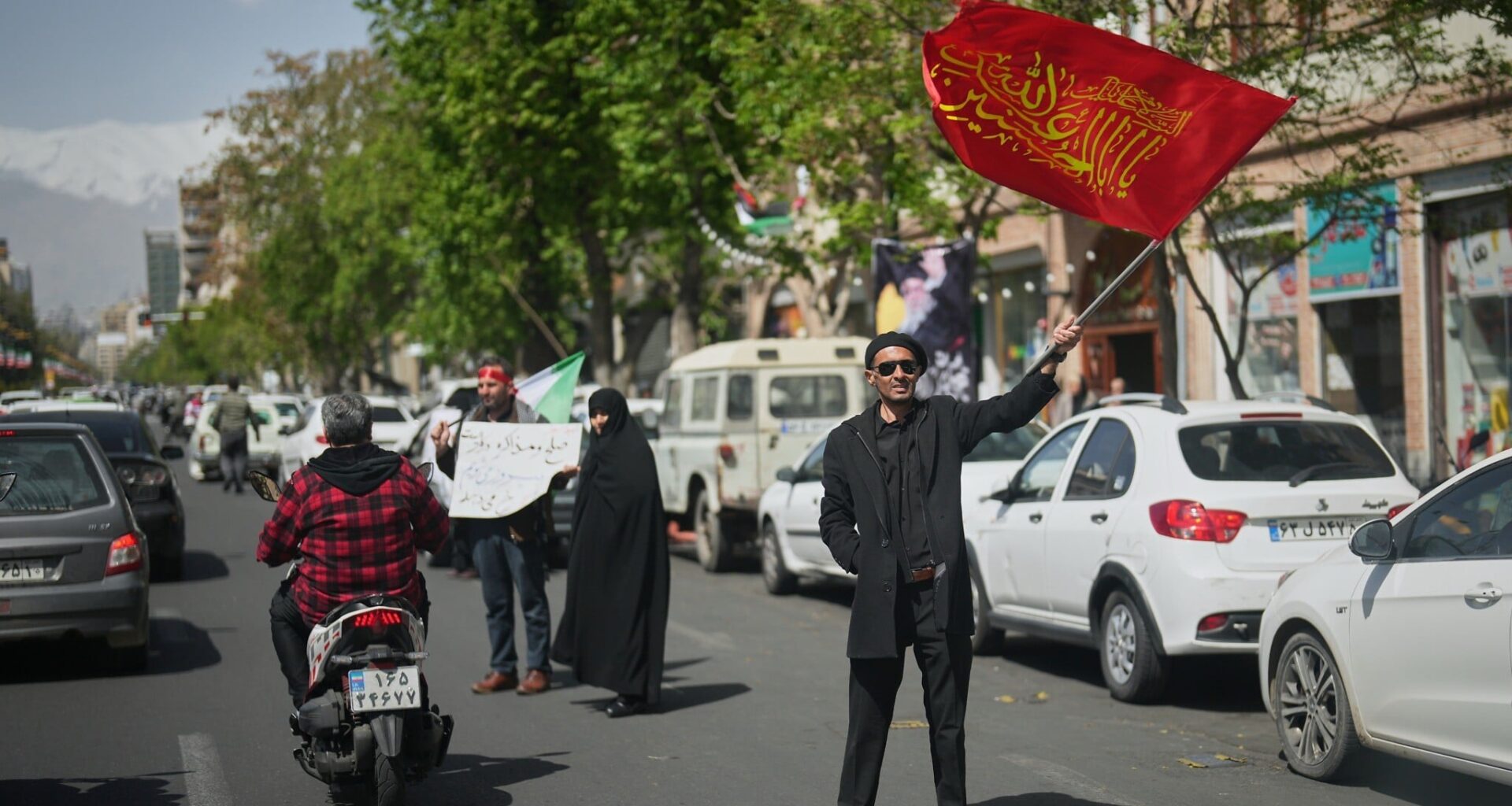A 12-hour drive through Iran offers glimpses of destruction, defiance and daily life