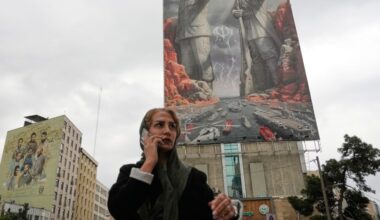 U.S., Iranian officials signal that more cease-fire talks will go ahead in Pakistan